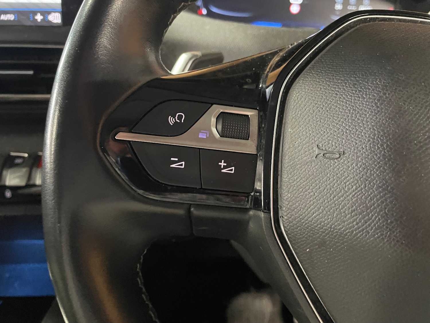 Used Peugeot 5008 2020 for sale - 76447100: Photo 16