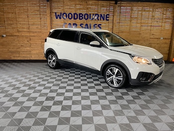 Used Peugeot 5008 2020 for sale - 76447100: Photo