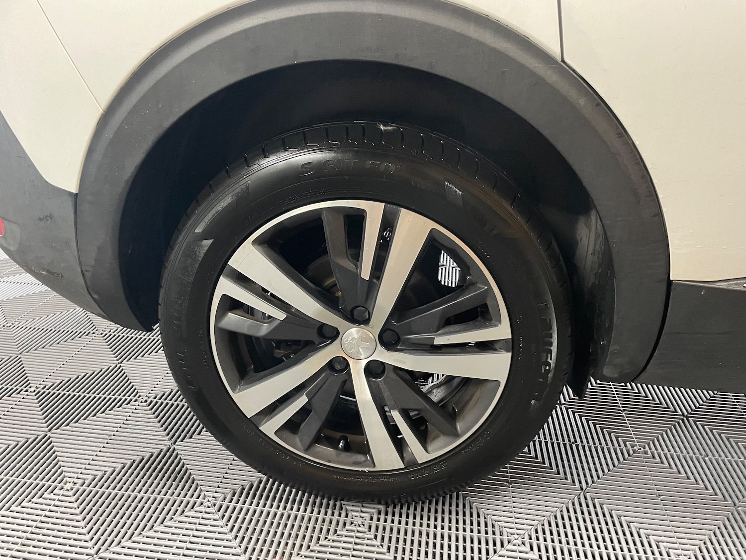 Used Peugeot 5008 2020 for sale - 76447100: Photo 20