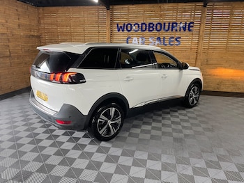 Used Peugeot 5008 2020 for sale - 76447100: Photo