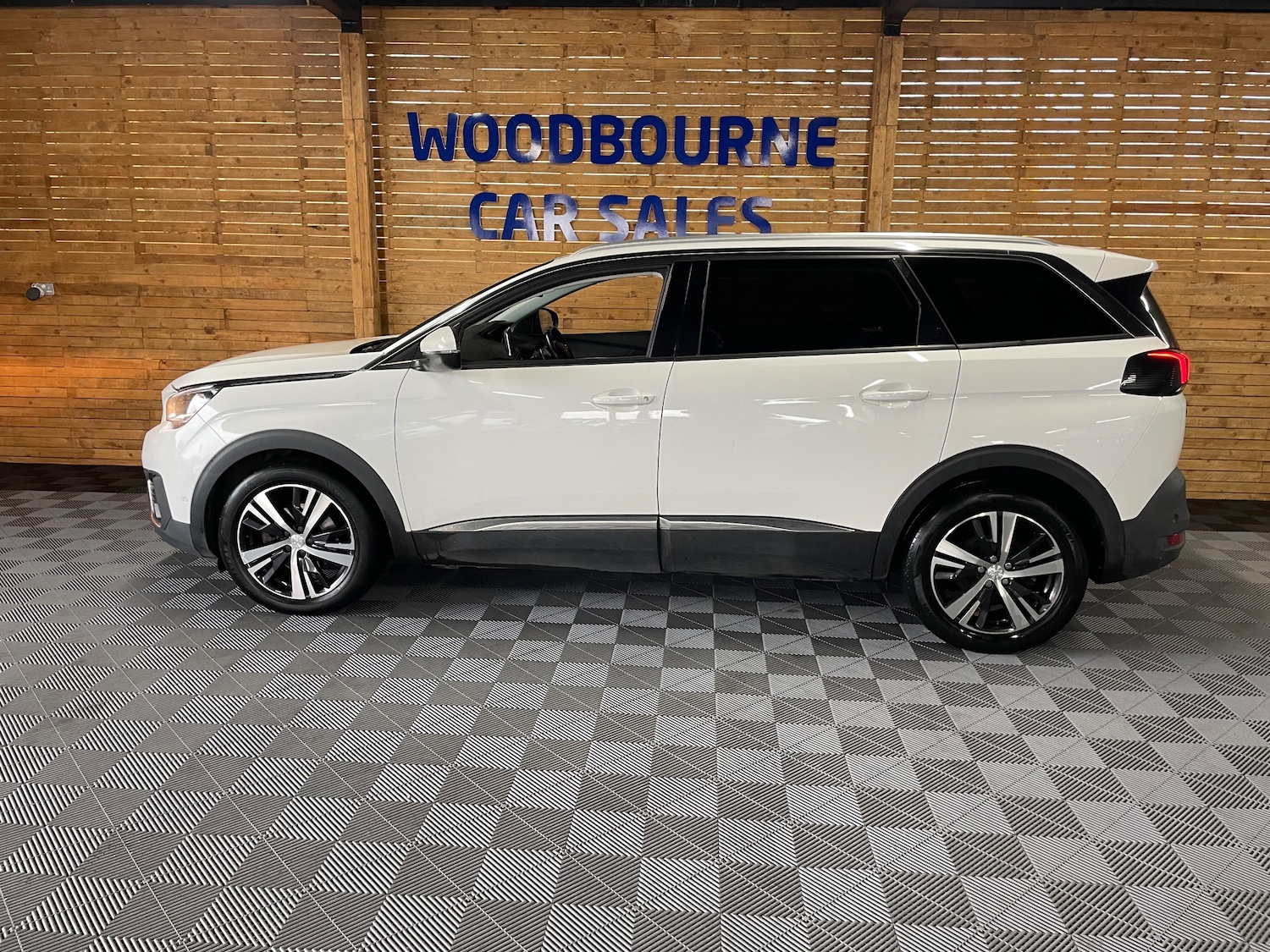 Used Peugeot 5008 2020 for sale - 76447100: Photo 6