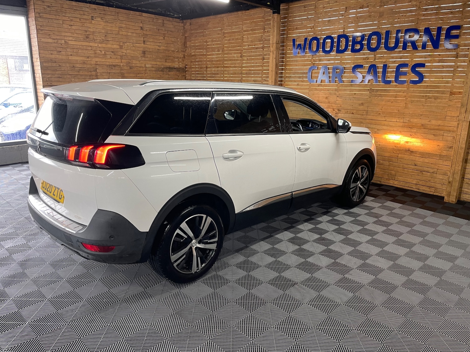Used Peugeot 5008 2020 for sale - 76447100: Photo 9