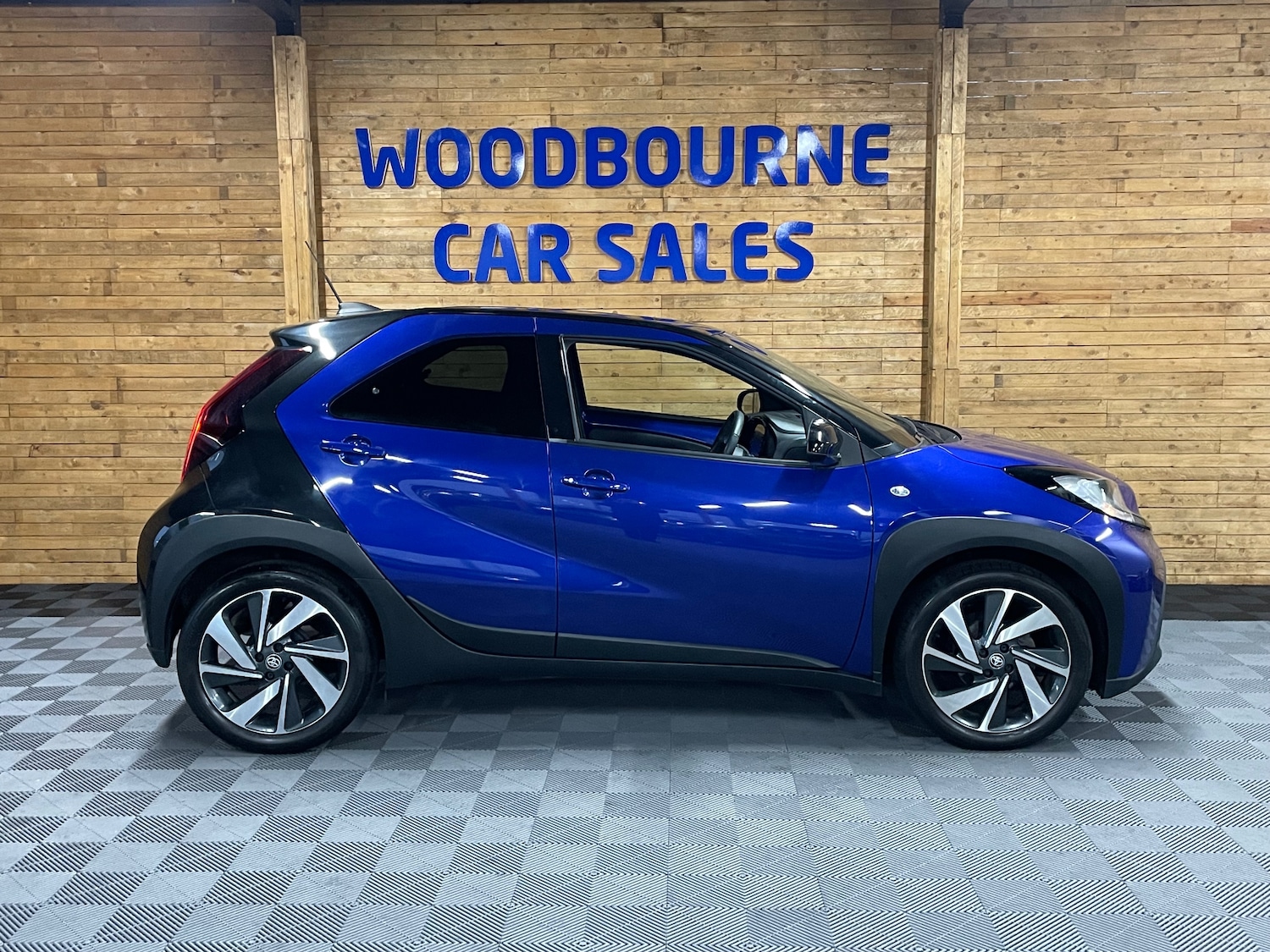 Used Toyota Aygo X 2023 for sale - 77128674: Photo 5