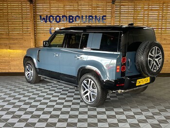 Used Land Rover Defender 110 2026 for sale - 78579080: Photo