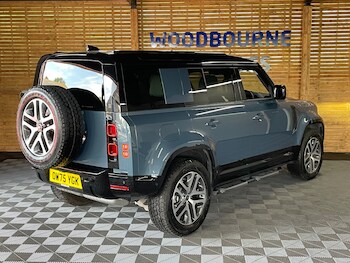 Used Land Rover Defender 110 2026 for sale - 78579080: Photo