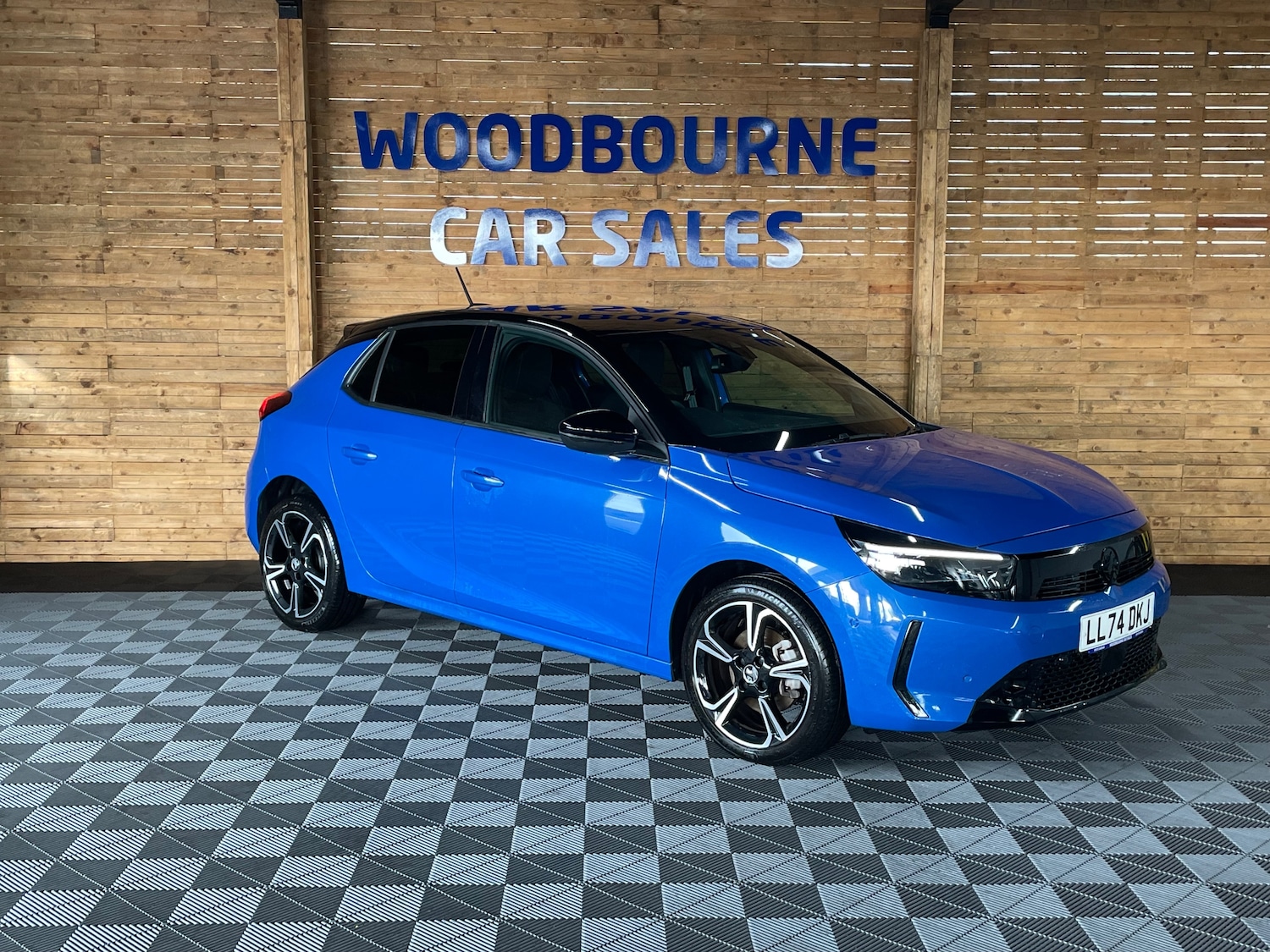 Used Vauxhall Corsa 2024 for sale - 77901846: Photo 1