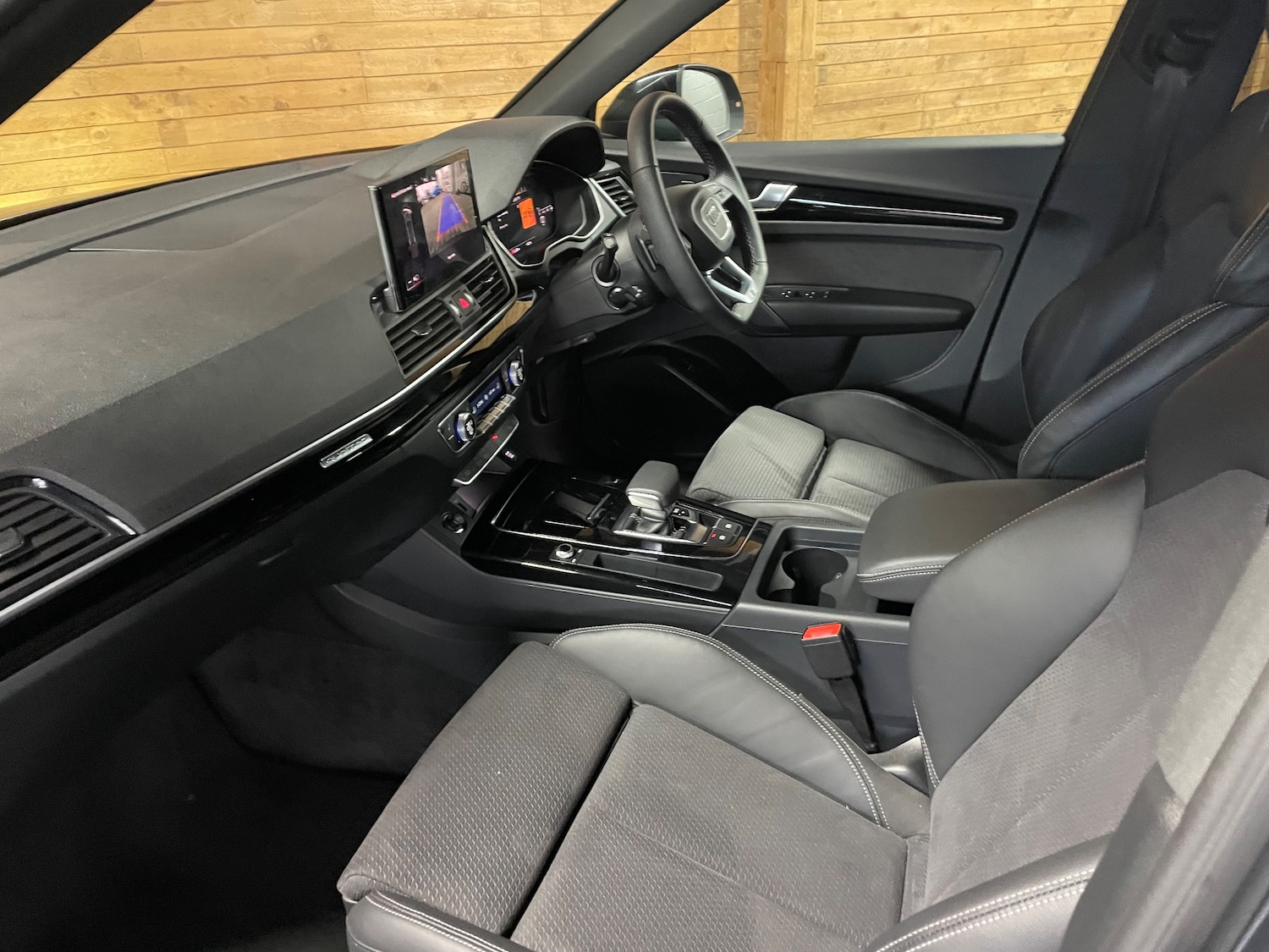 Used Audi Q5 2023 for sale - 76972969: Photo 11