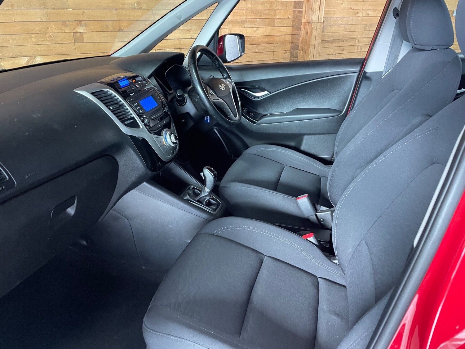 Used Hyundai Ix20 2018 for sale - 76143621: Photo 11