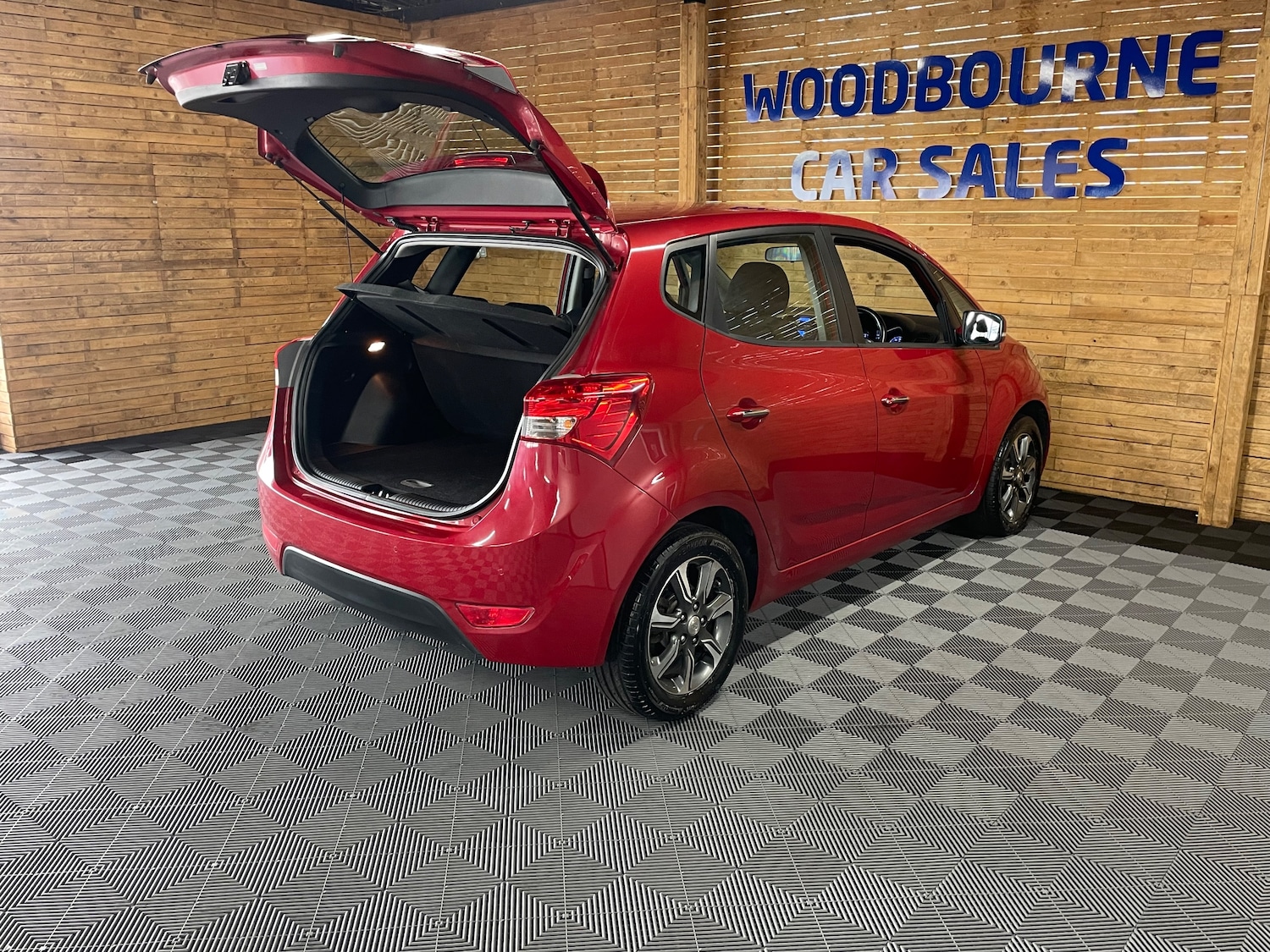 Used Hyundai Ix20 2018 for sale - 76143621: Photo 9