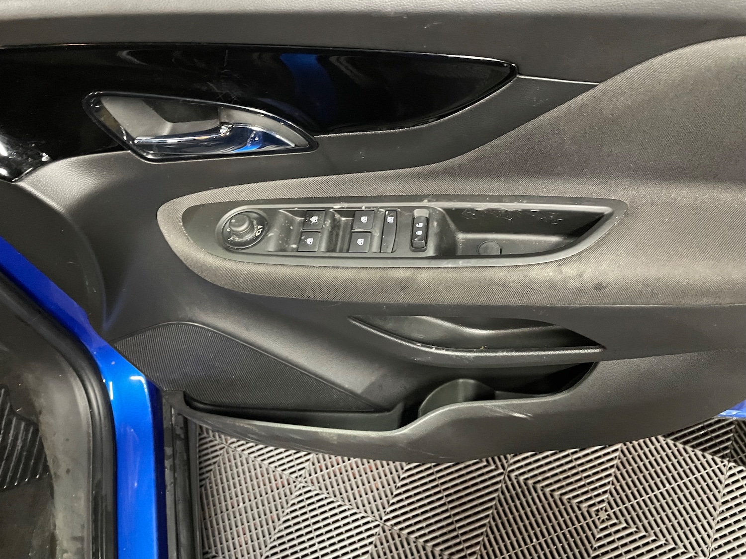 Used Vauxhall Mokka X 2017 for sale - 77442699: Photo 14