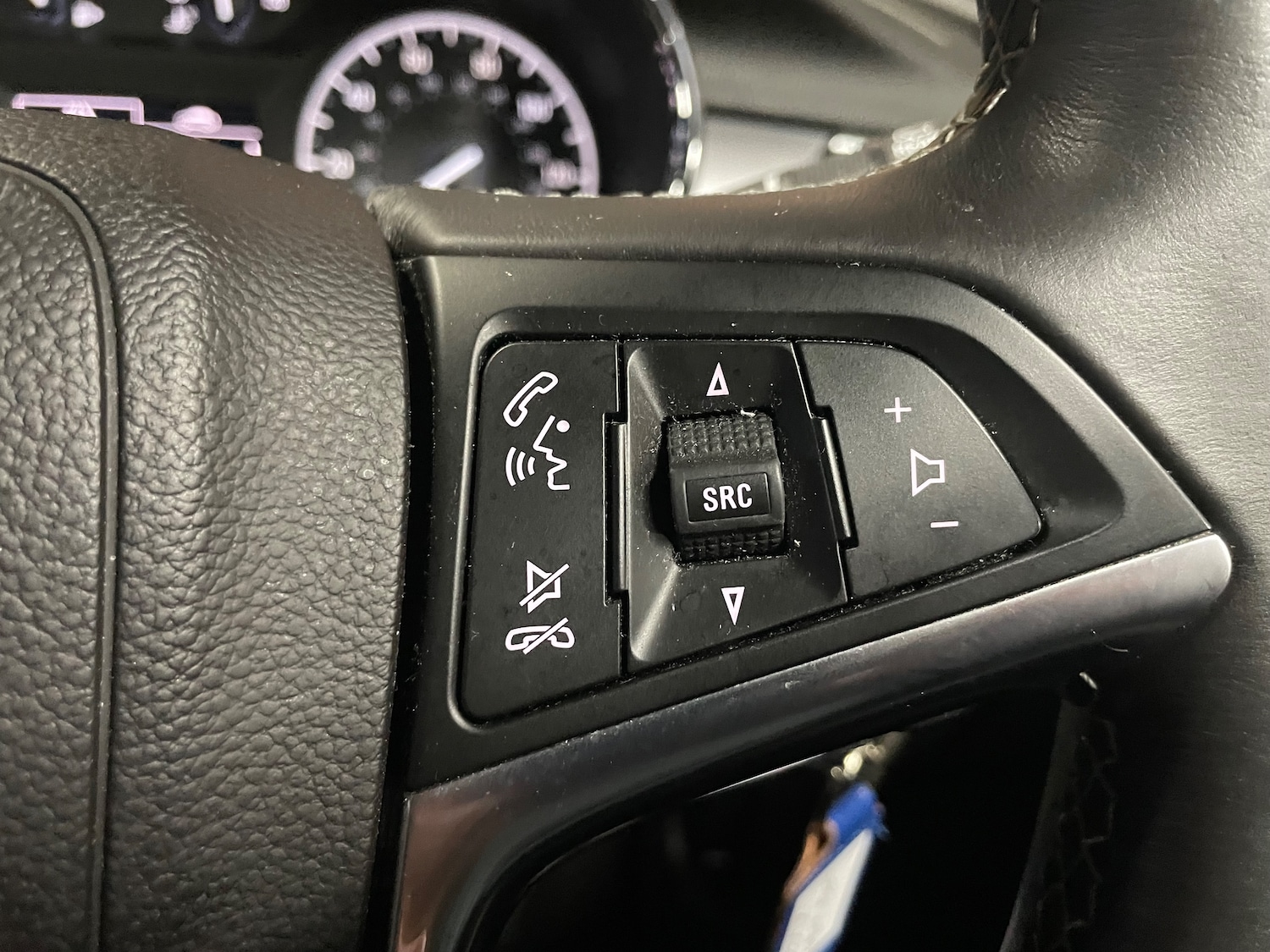 Used Vauxhall Mokka X 2017 for sale - 77442699: Photo 19