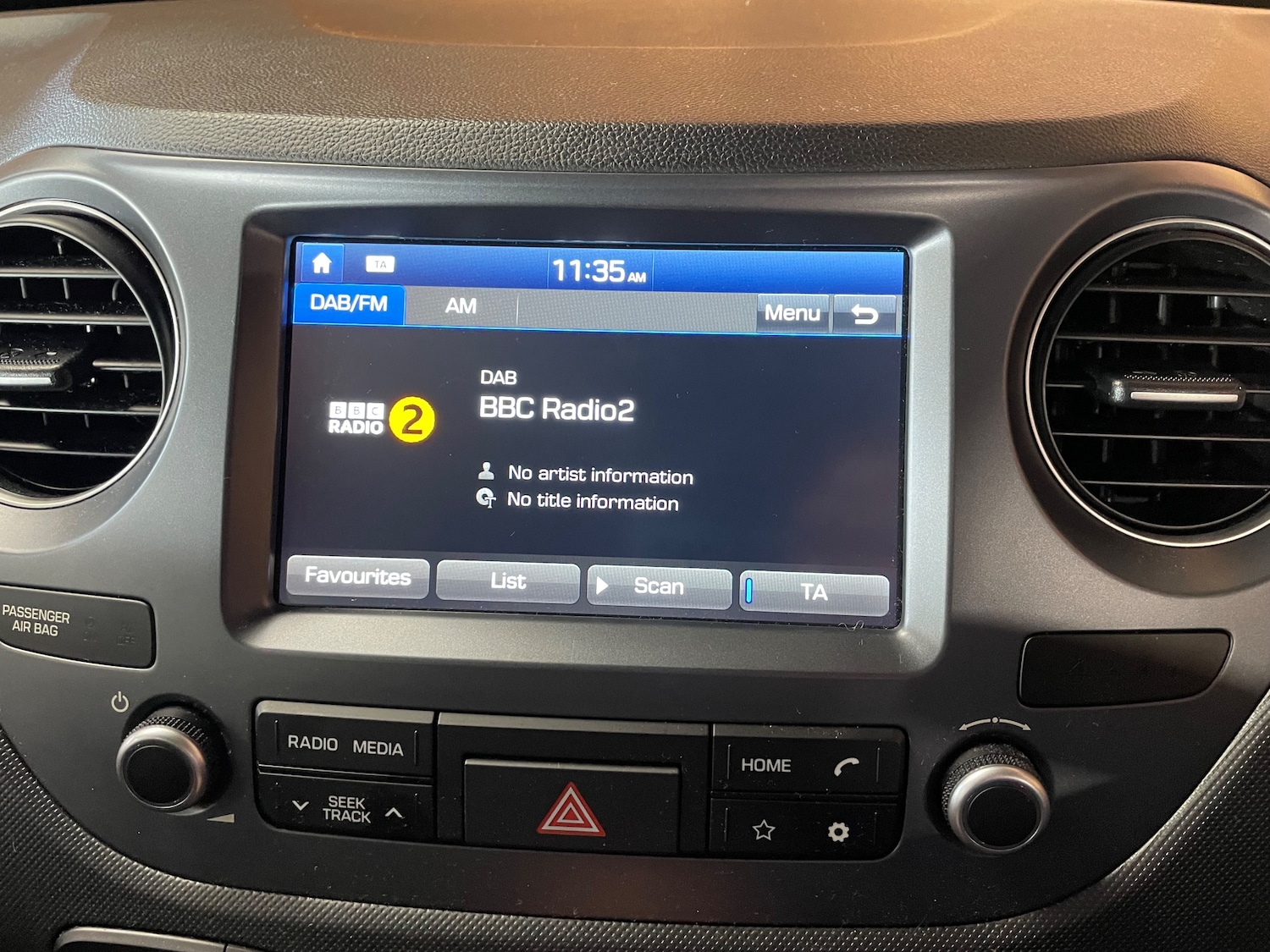 Used Hyundai i10 2019 for sale - 77733492: Photo 17