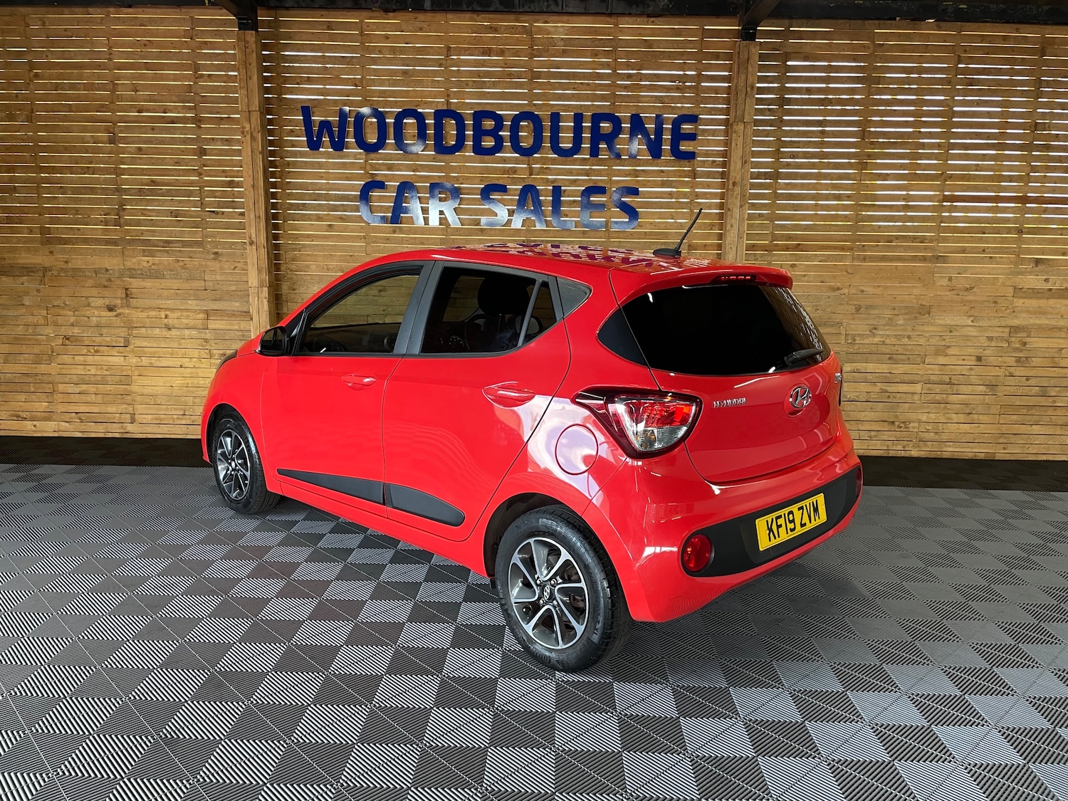 Used Hyundai i10 2019 for sale - 77733492: Photo 3