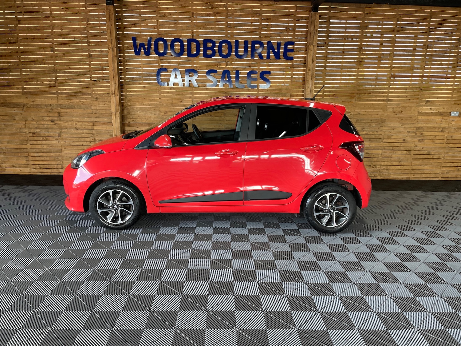 Used Hyundai i10 2019 for sale - 77733492: Photo 6