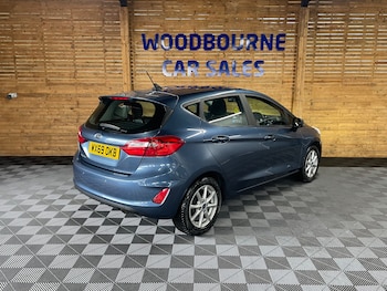 Used Ford Fiesta 2019 for sale - 76735739: Photo