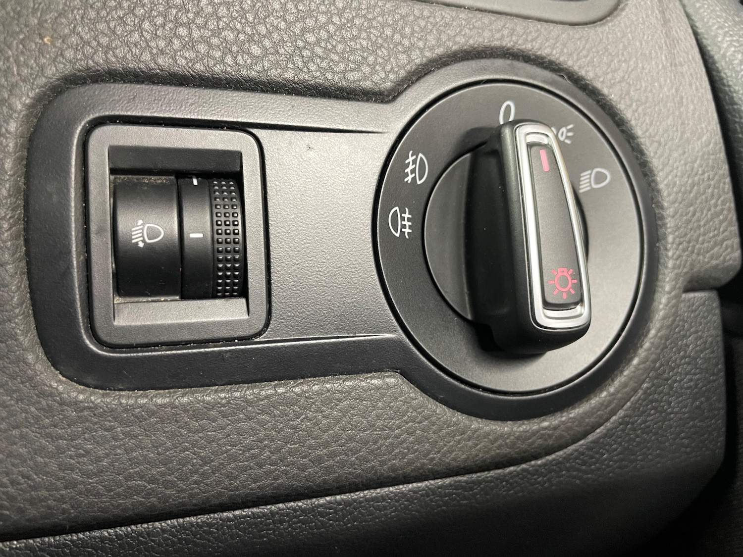 Used Volkswagen Polo 2016 for sale - 76863087: Photo 19