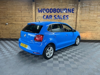 Used Volkswagen Polo 2016 for sale - 76863087: Photo