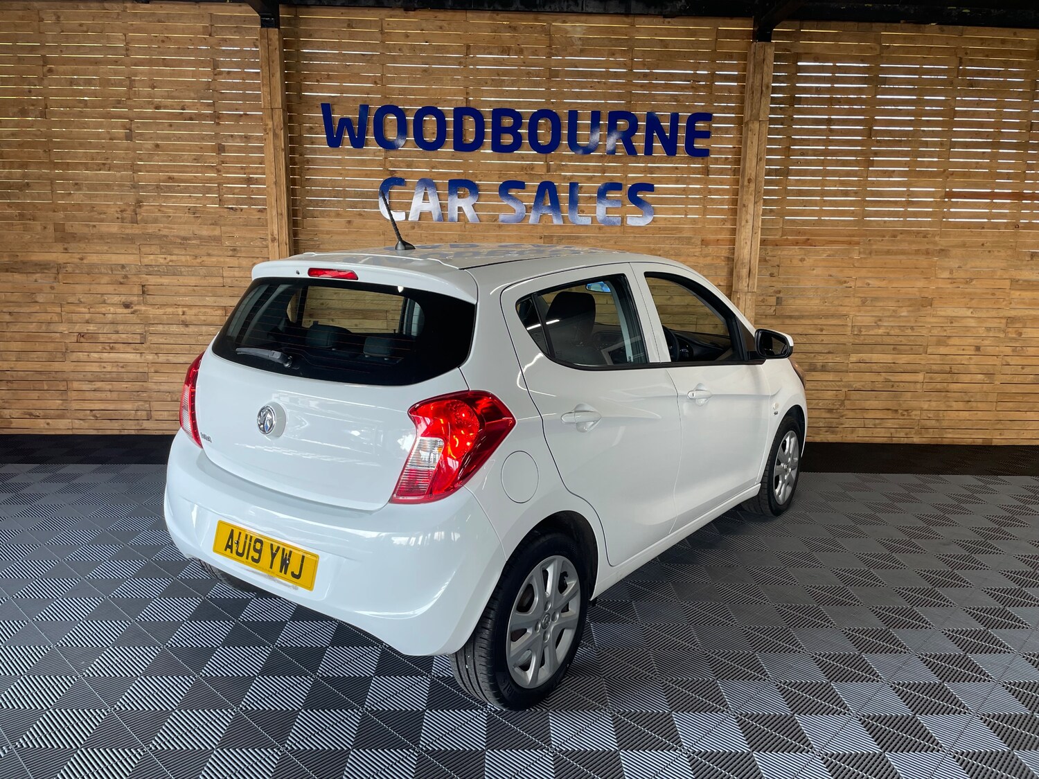 Used Vauxhall Viva 2019 for sale - 76057852: Photo 4