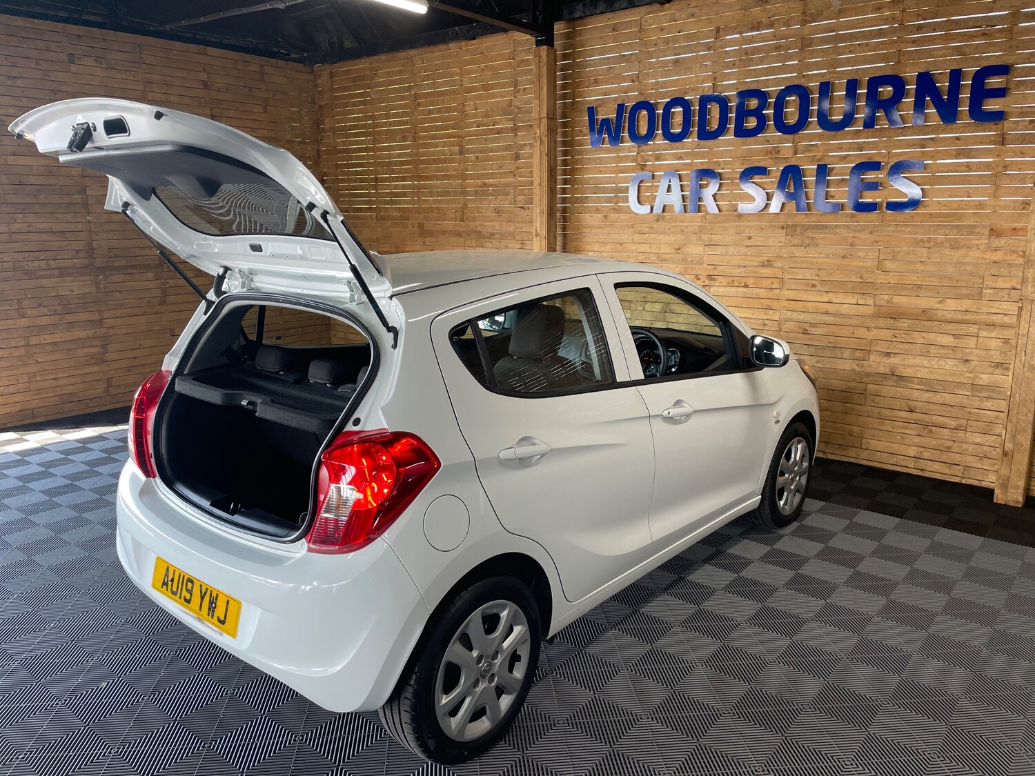 Used Vauxhall Viva 2019 for sale - 76057852: Photo 9