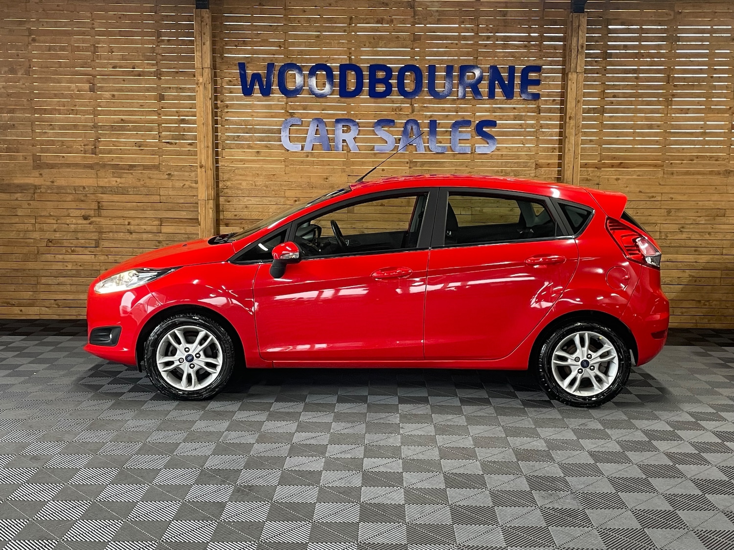 Used Ford Fiesta 2015 for sale - 78043223: Photo 6
