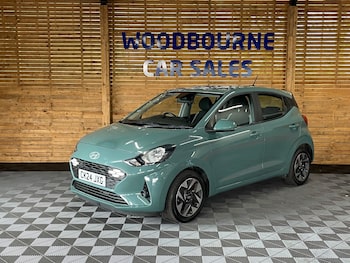 Used Hyundai i10 2024 for sale - 79047564: Photo