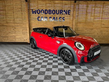 Used MINI Convertible 2021 for sale - 76057796: Photo