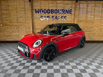 Used MINI Convertible 2021 for sale - 76057796: Photo