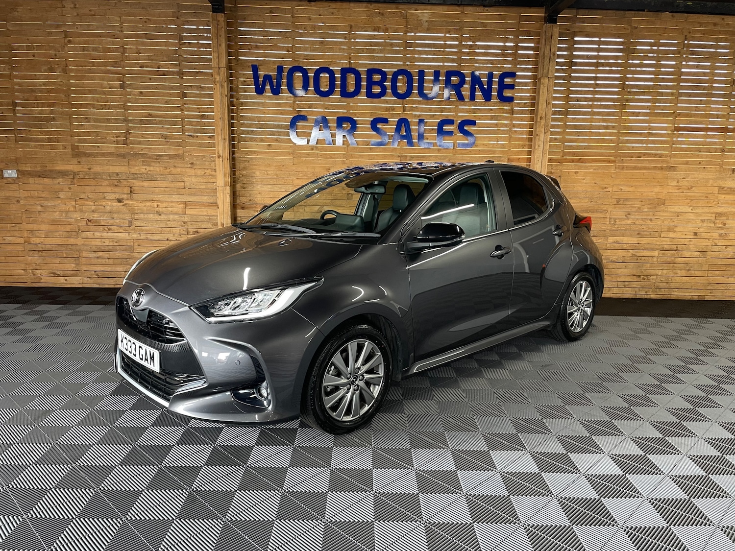 Used Mazda Mazda2 HYBRID 2023 for sale - 76057803: Photo 2