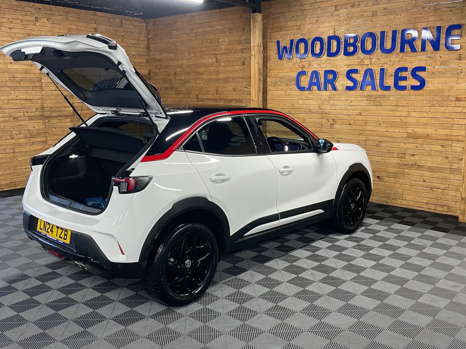 Used Vauxhall Mokka 2024 for sale - 77236195: Photo 9