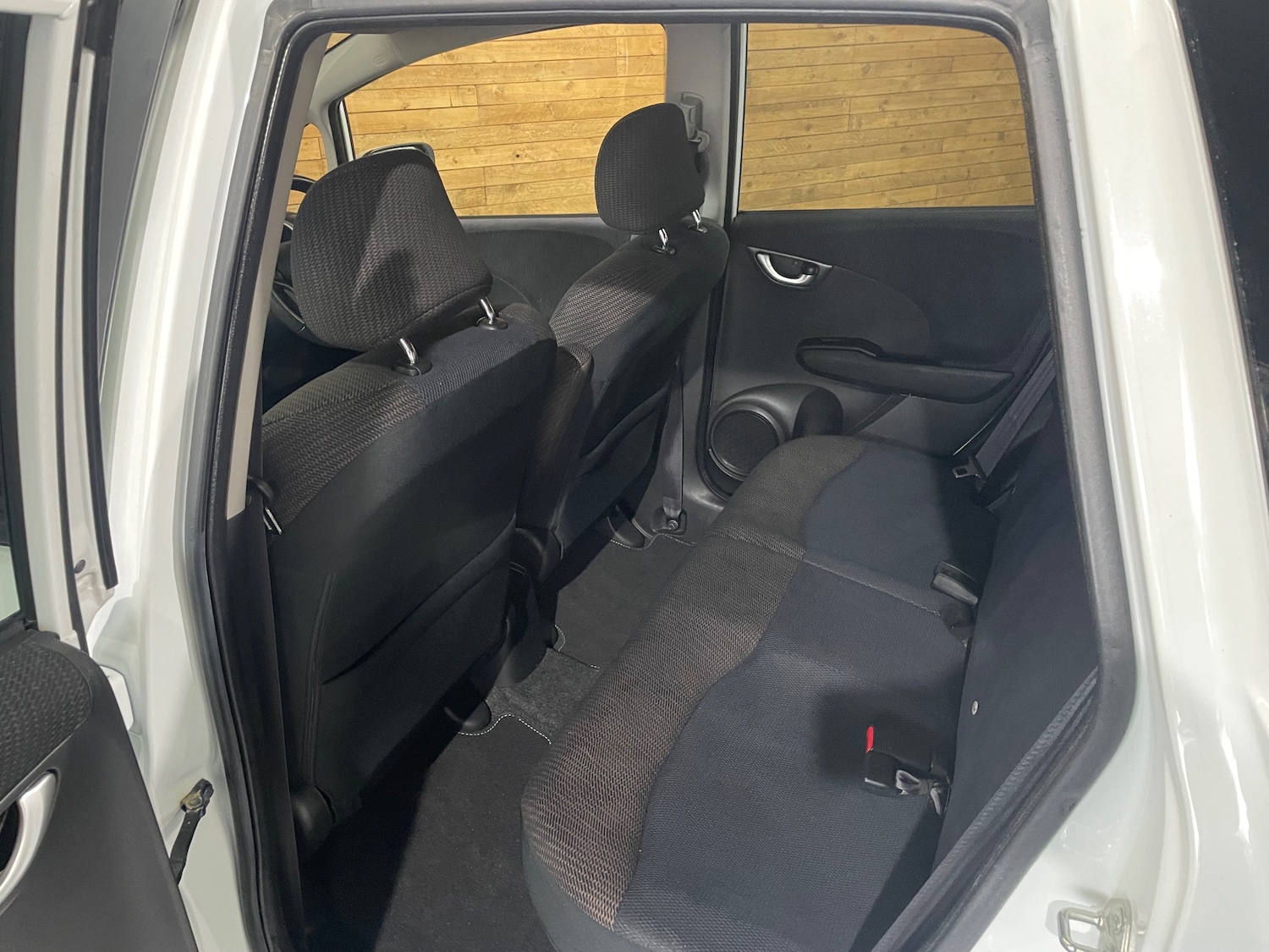 Used Honda Jazz for sale - 77475100: Photo 12