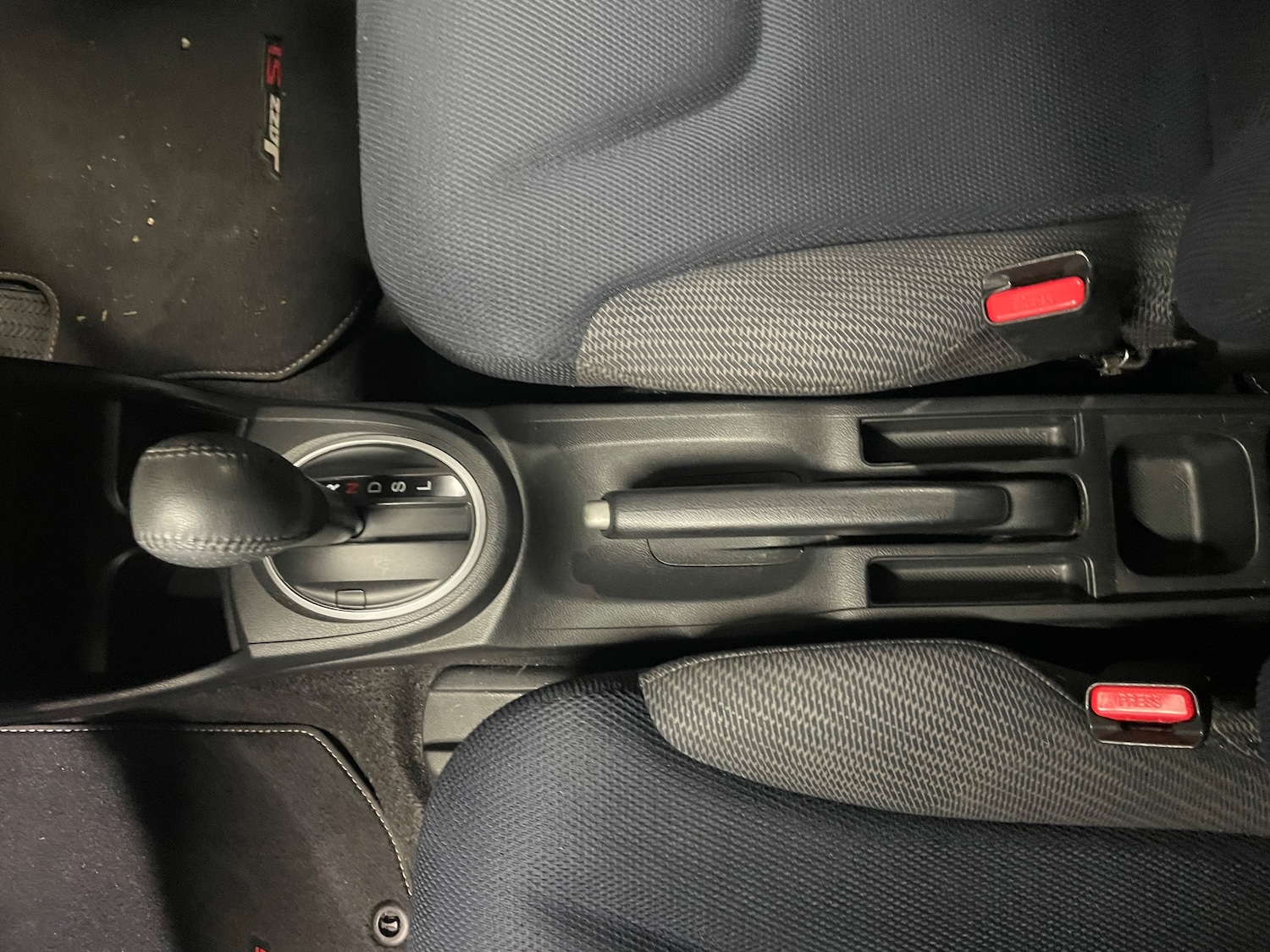 Used Honda Jazz for sale - 77475100: Photo 13