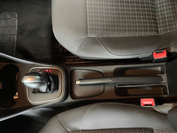 Used Volkswagen Polo 2014 for sale - 76098722: Photo 13