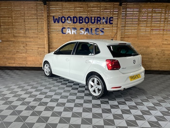 Used Volkswagen Polo 2014 for sale - 76098722: Photo 3