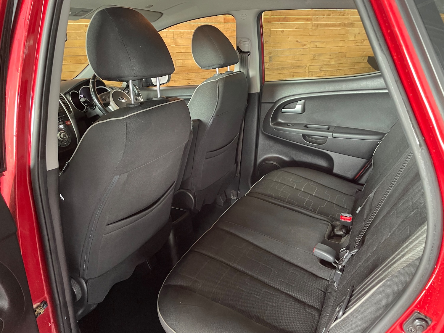 Used Kia Venga for sale - 78218212: Photo 11