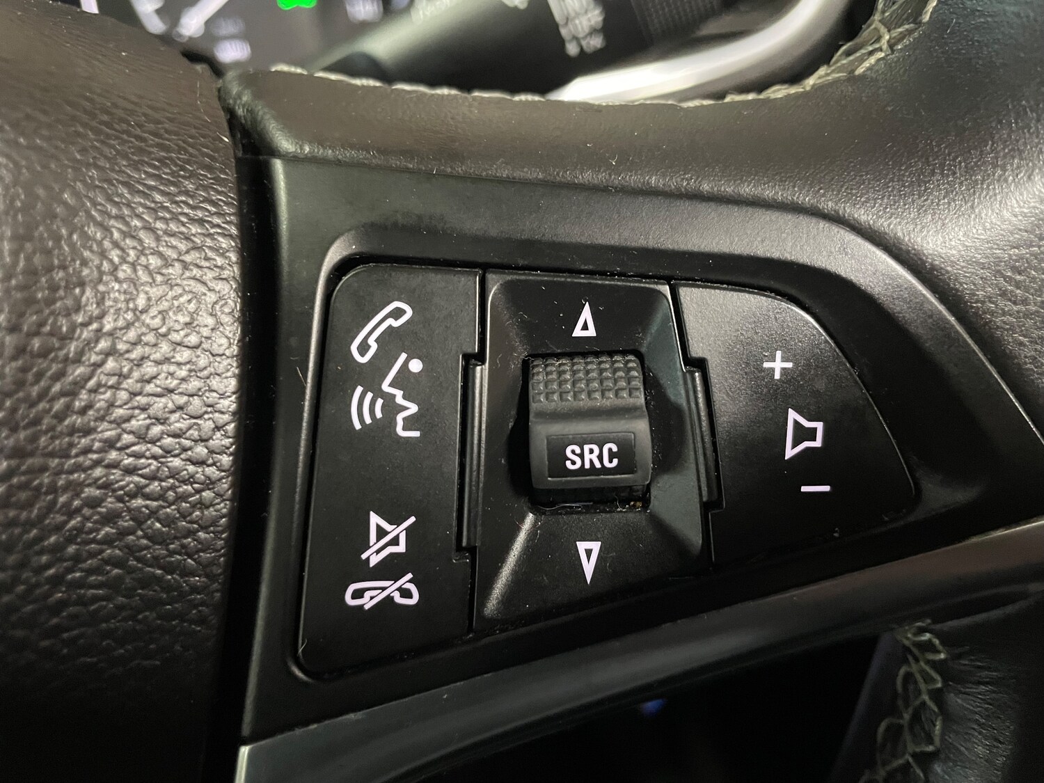 Used Vauxhall Mokka X 2017 for sale - 77692044: Photo 19