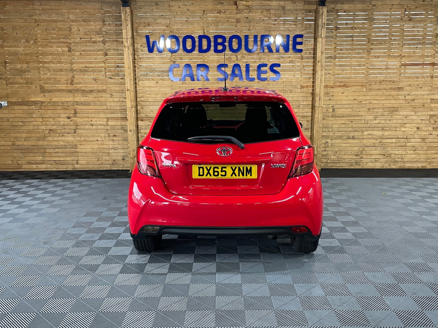 Used Toyota Yaris 2015 for sale - 76480819: Photo 8