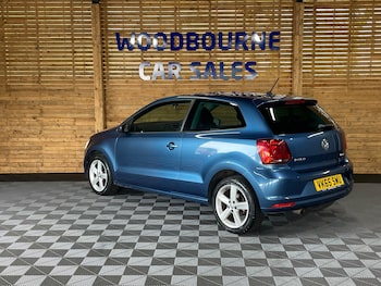 Used Volkswagen Polo 2015 for sale - 78638497: Photo