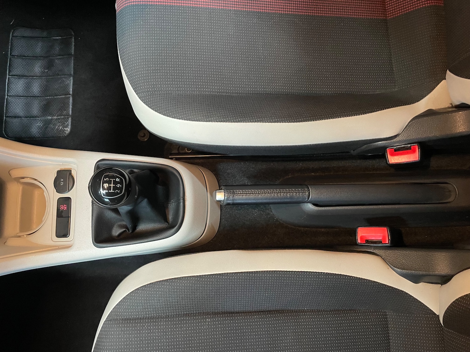 Used Volkswagen up! 2016 for sale - 77692049: Photo 14