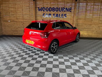 Used Volkswagen Polo 2018 for sale - 76057800: Photo