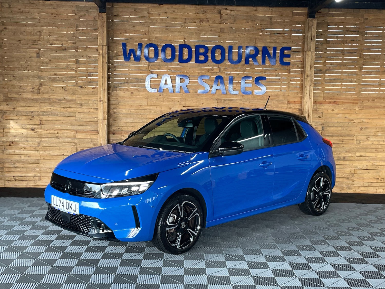 Used Vauxhall Corsa 2024 for sale - 77240443: Photo 2