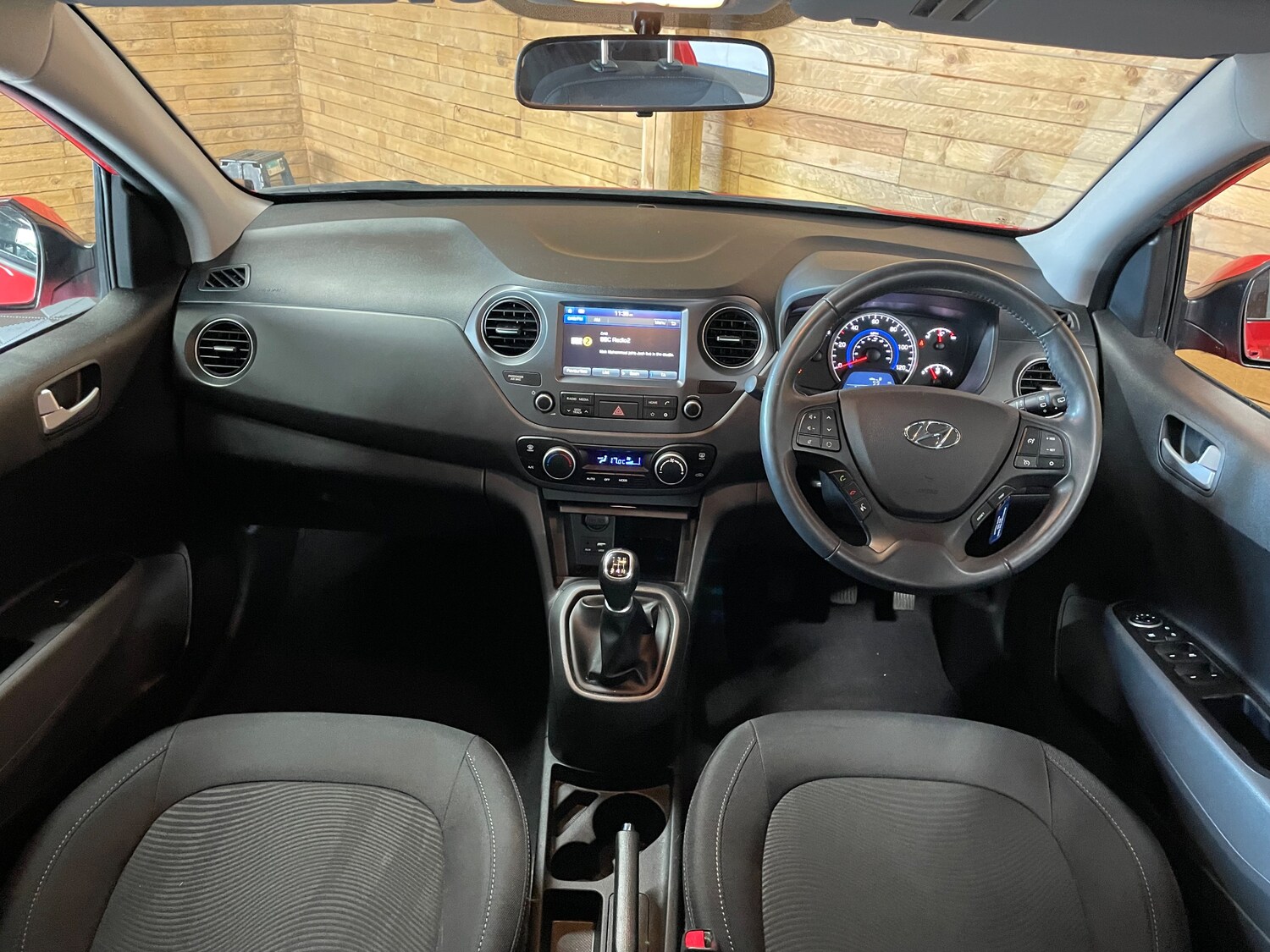 Used Hyundai i10 2019 for sale - 77506071: Photo 10