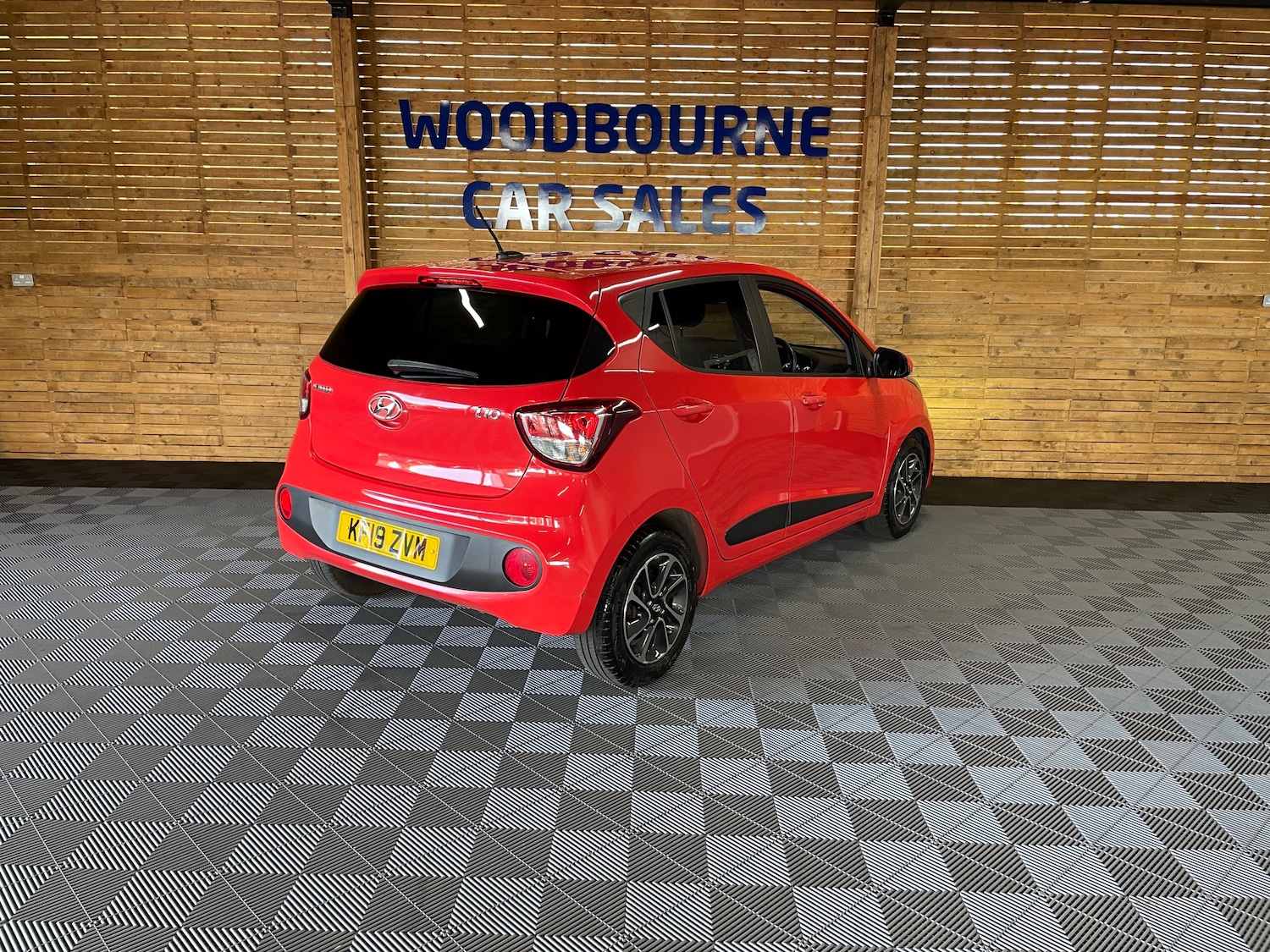 Used Hyundai i10 2019 for sale - 77506071: Photo 4