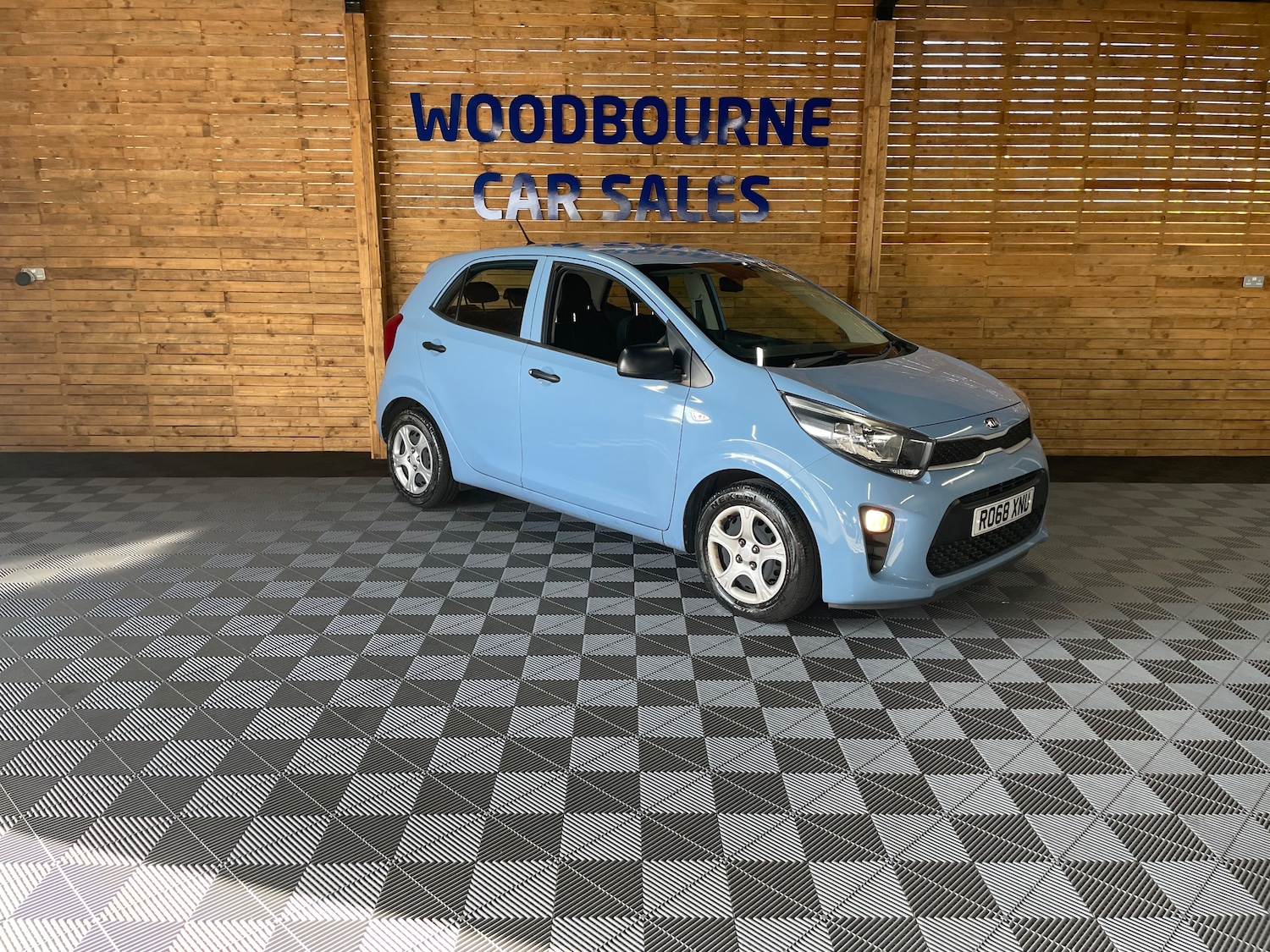 Used Kia Picanto 2018 for sale - 76057844: Photo 1
