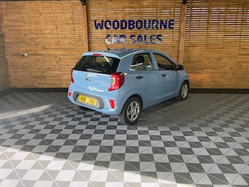 Used Kia Picanto 2018 for sale - 76057844: Photo 4