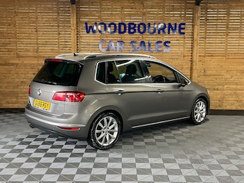 Used Volkswagen Golf SV 2016 for sale - 77570938: Photo