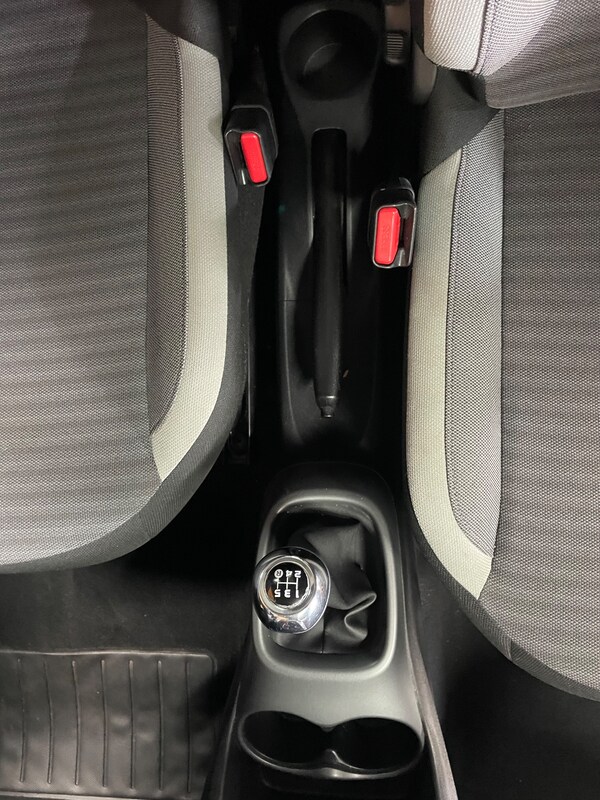 Used Toyota AYGO 2019 for sale - 76057823: Photo 13
