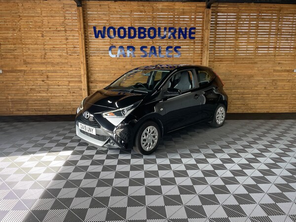 Used Toyota AYGO 2019 for sale - 76057823: Photo 2