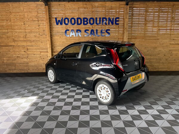 Used Toyota AYGO 2019 for sale - 76057823: Photo 3