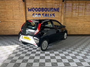 Used Toyota AYGO 2019 for sale - 76057823: Photo 4