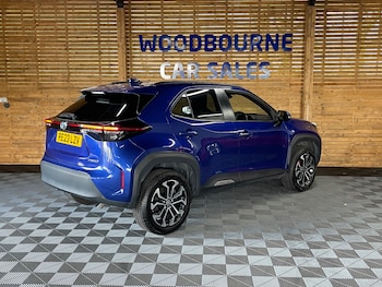 Used Toyota Yaris Cross 2023 for sale - 79266432: Photo